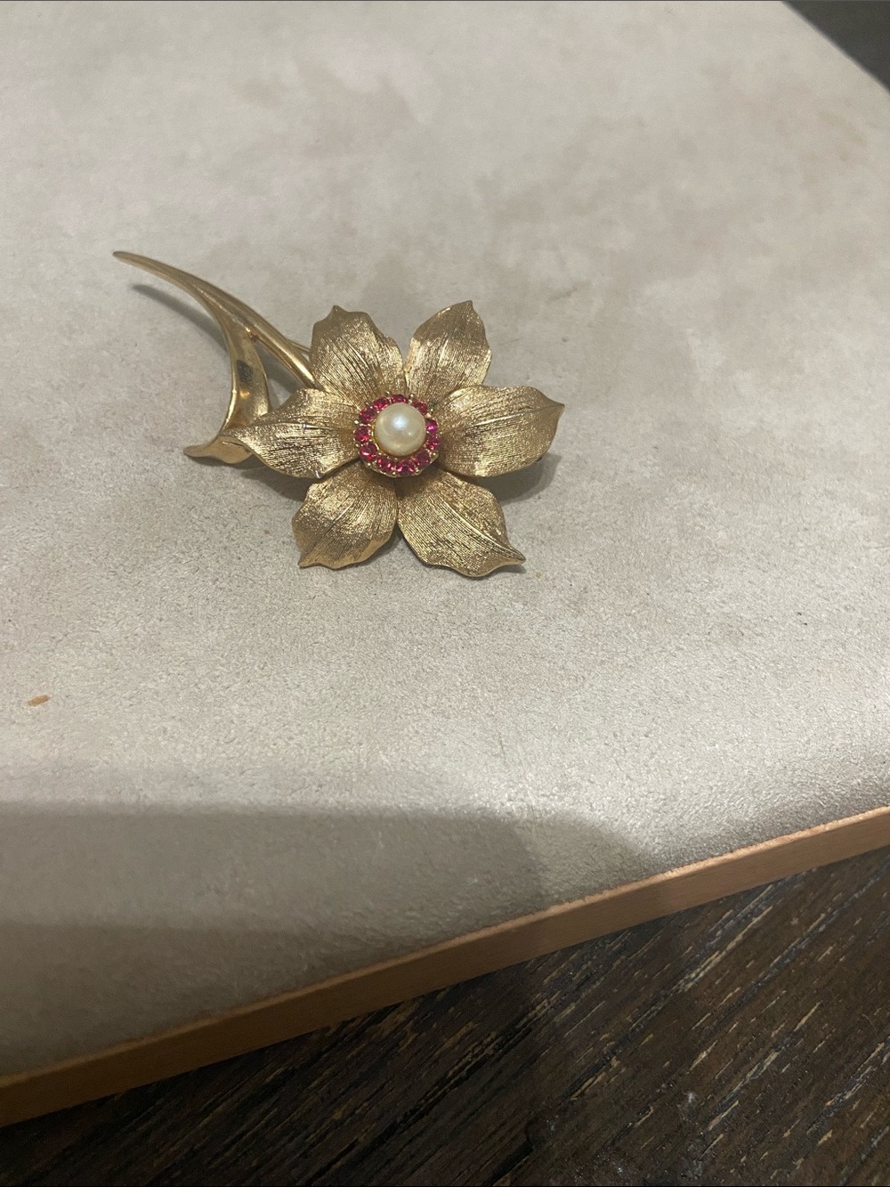 Signed BOUCHER Narcissus Flower Pin Brooch with Pink Rhinestones and Pearl